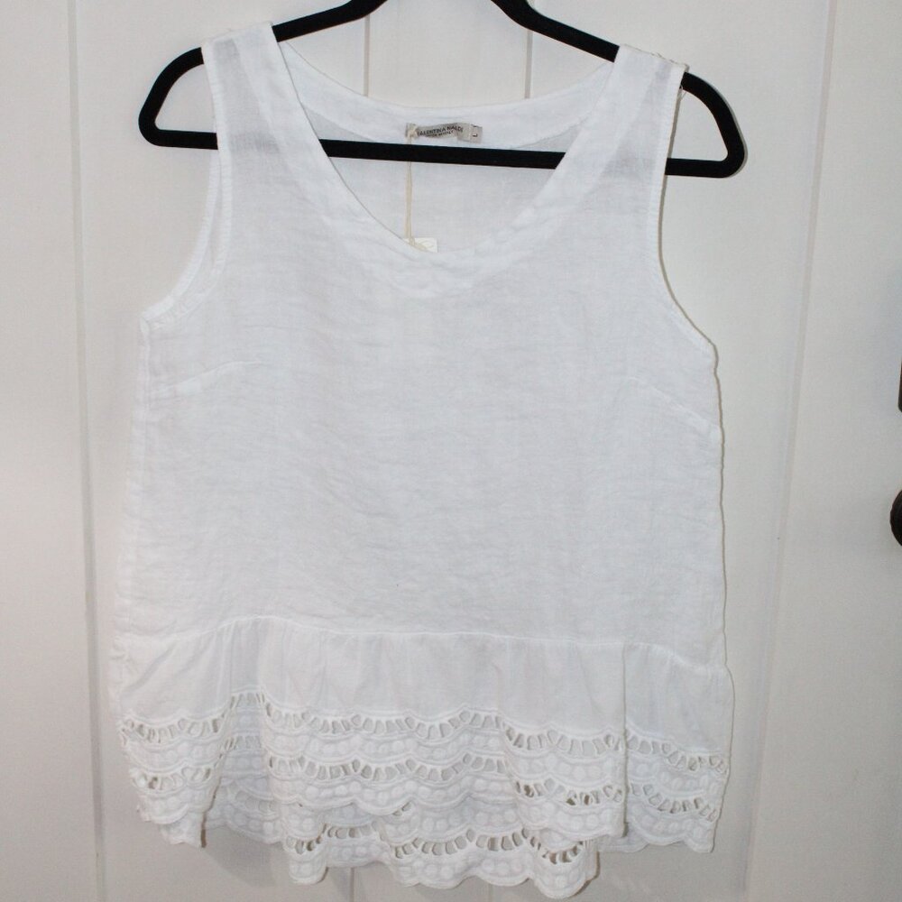 Sleeveless white linen shirt with lace detail - L